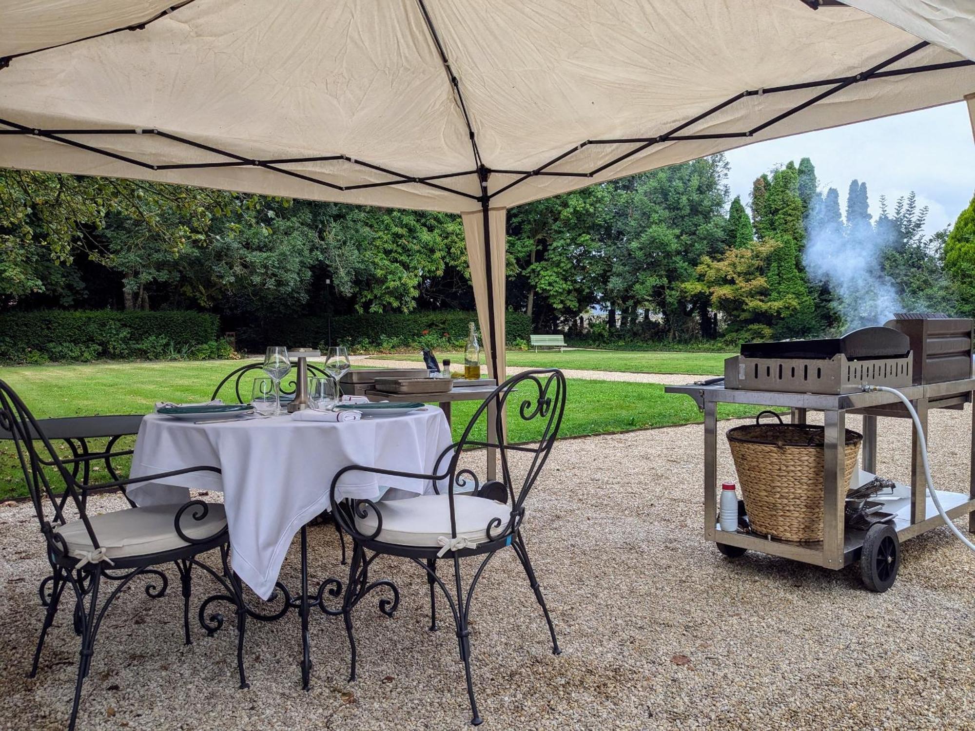 Hotel 4 Etoiles Chateau - Domaine De Coeurmandie Beny-sur-Mer Luaran gambar